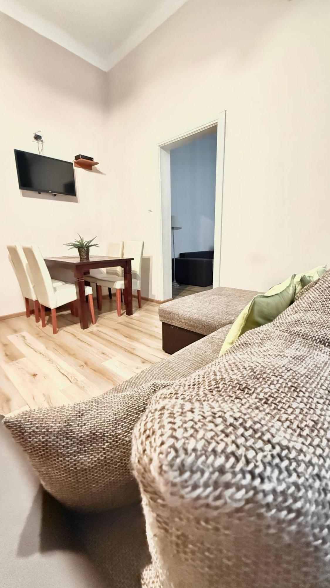 דירות בודפשט City Centrum Fashionstreet Apartman מראה חיצוני תמונה